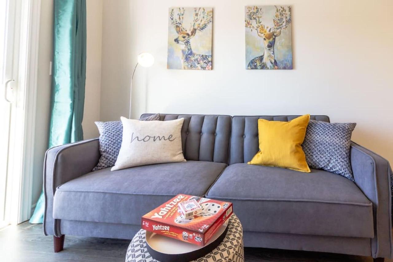Newly Renovated Modern Condo Near Hospital, Unb Patio & Parking Coffee Saint John Εξωτερικό φωτογραφία