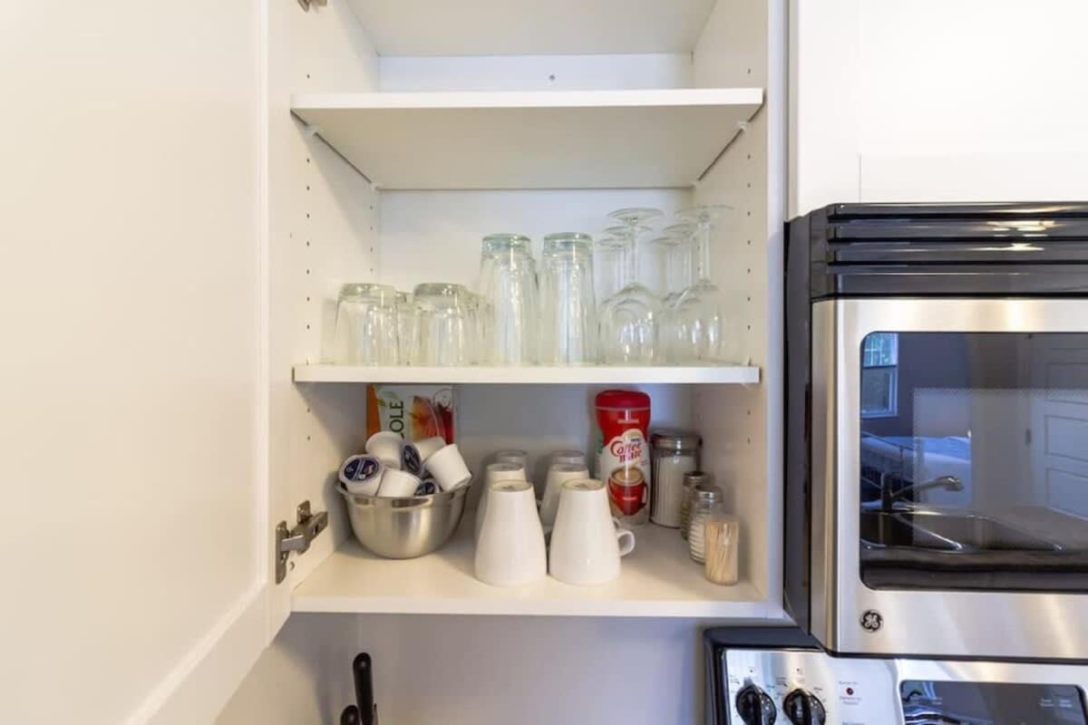 Newly Renovated Modern Condo Near Hospital, Unb Patio & Parking Coffee Saint John Εξωτερικό φωτογραφία