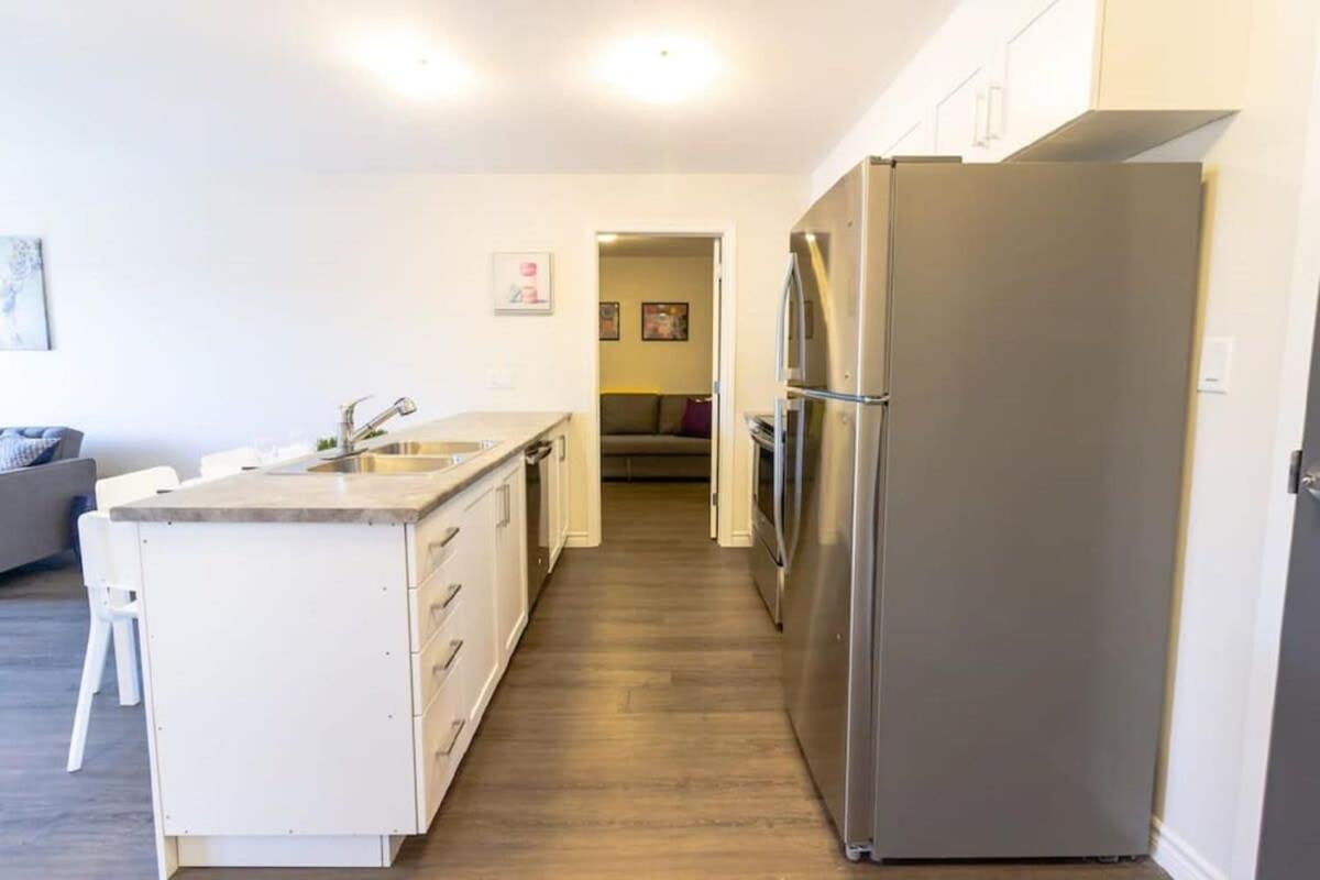 Newly Renovated Modern Condo Near Hospital, Unb Patio & Parking Coffee Saint John Εξωτερικό φωτογραφία