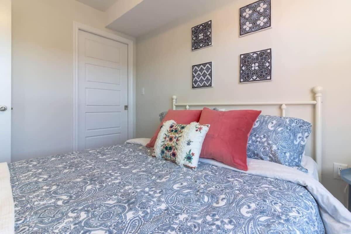 Newly Renovated Modern Condo Near Hospital, Unb Patio & Parking Coffee Saint John Εξωτερικό φωτογραφία