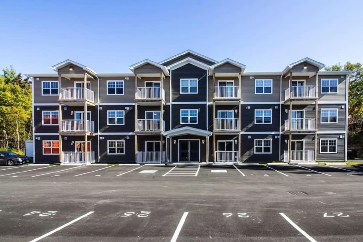 Newly Renovated Modern Condo Near Hospital, Unb Patio & Parking Coffee Saint John Εξωτερικό φωτογραφία